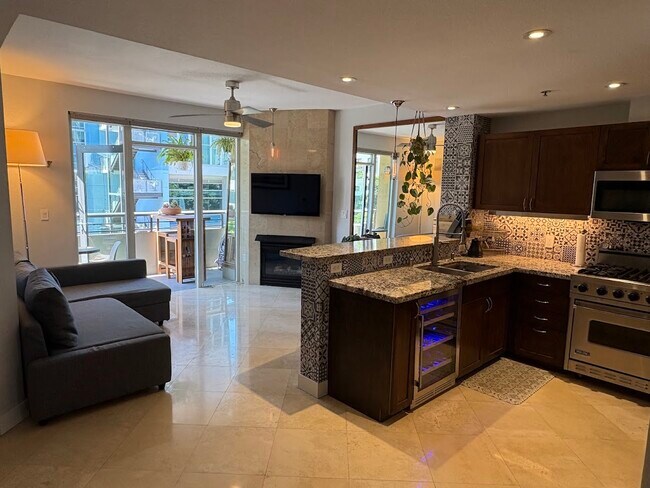1277 Kettner Blvd San Diego, CA 92101 photo 4