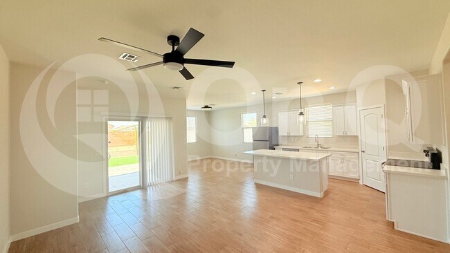 1636 E Jardin Pl Casa Grande, AZ 85122 photo 3