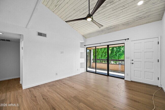5998 N 78th St Scottsdale, AZ 85250 photo 3