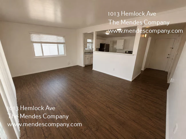 1013 Hemlock Ave Imperial Beach, CA 91932 photo 2