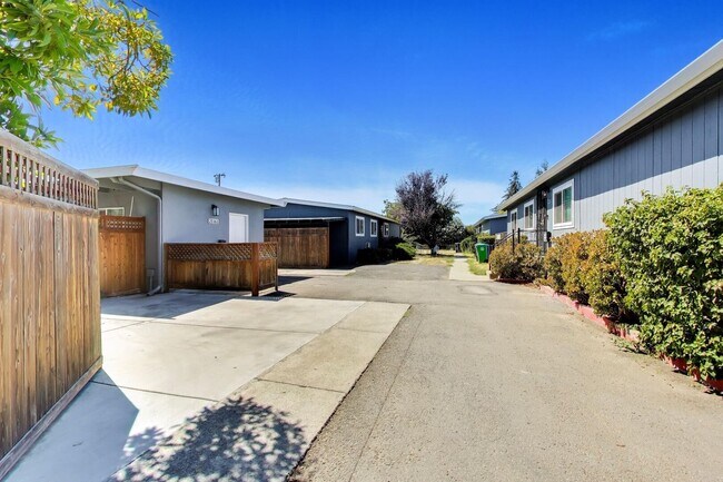 21161 Garden Ave Hayward, CA 94541 photo 5
