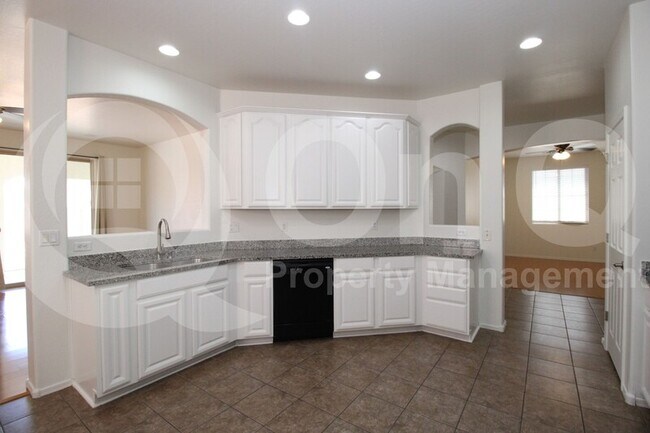 26743 N 175th Ln Surprise, AZ 85387 photo 3
