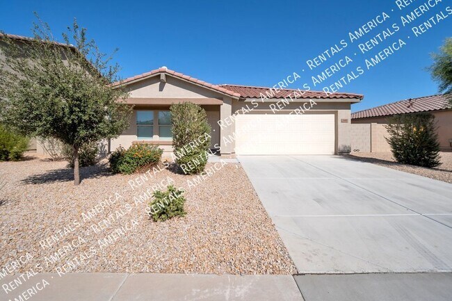 1680 E Judi St photo 2