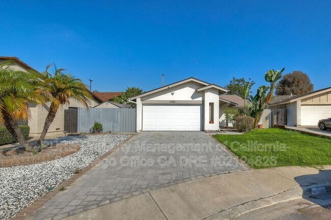 2723 Lancha St San Diego, CA 92111 photo 3