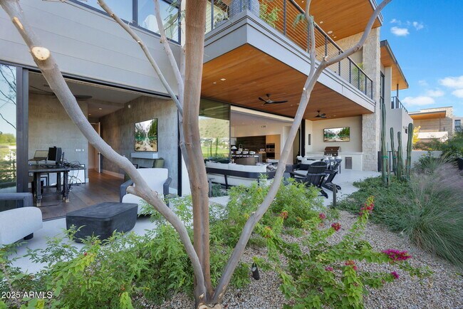 6321 East Phoenician Boulevard, Scottsdale, AZ 85251 photo 5