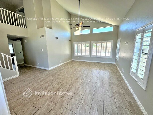 25541 W Pioneer St Buckeye, AZ 85326 photo 2