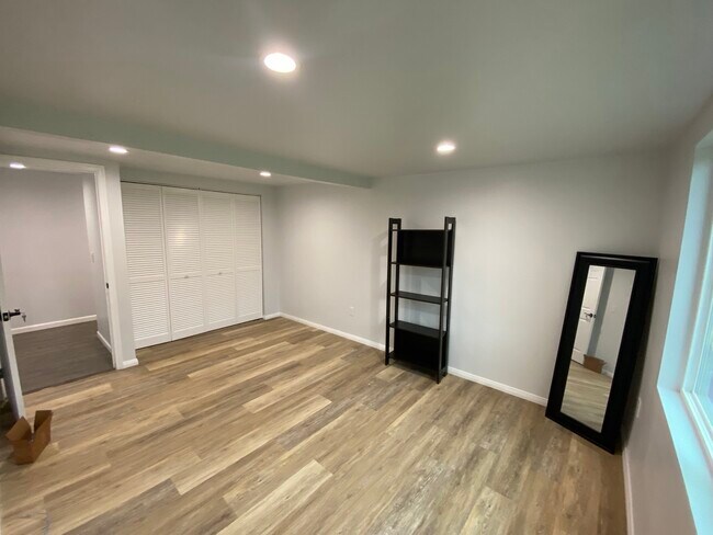 4558 Bannock Ave San Diego, CA 92117 photo 4