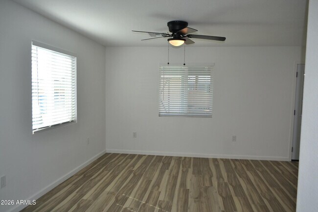 44 N Mountain Rd Apache Junction, AZ 85120 photo 4