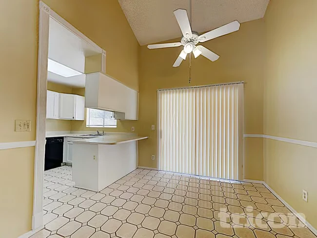 18815 N 45th Dr Glendale, AZ 85308 photo 4