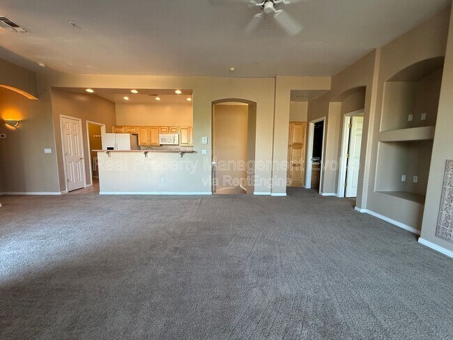16420 N Thompson Peak Pkwy Scottsdale, AZ 85260 photo 5