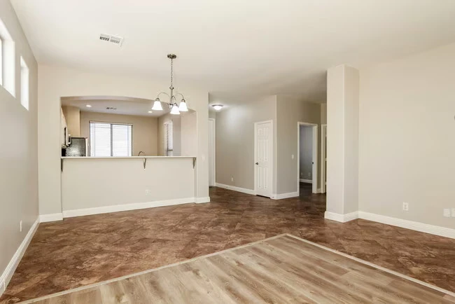 2122 S Edgewater Mesa, AZ 85209 photo 5