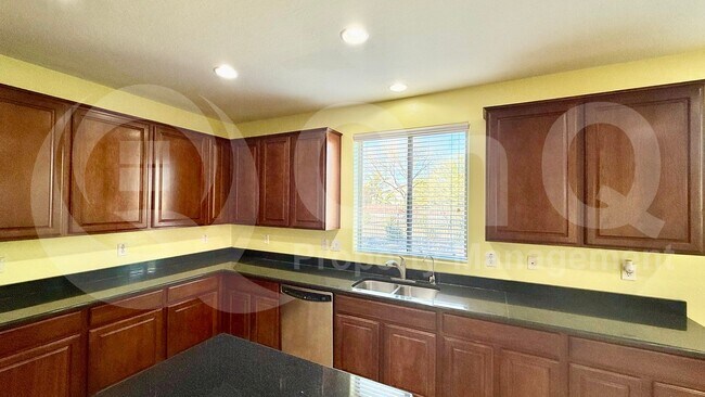 1118 E Euclid Ave Gilbert, AZ 85297 photo 5
