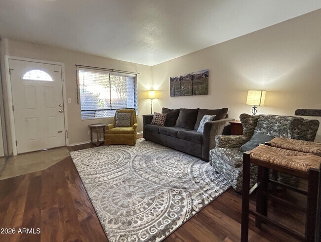 14203 N 19th Ave Phoenix, AZ 85023