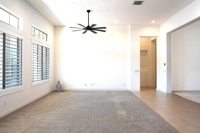 27711 N 38th Dr Phoenix, AZ 85083 photo 4