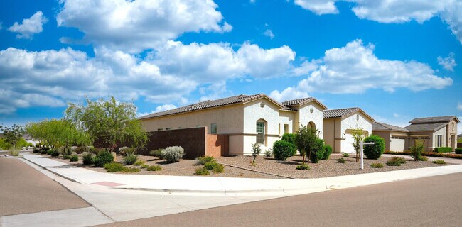 27711 N 38th Dr Phoenix, AZ 85083 photo 3