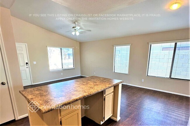 3127 W Donald Dr Phoenix, AZ 85027 photo 3