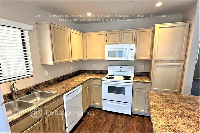 3127 W Donald Dr Phoenix, AZ 85027 photo 5