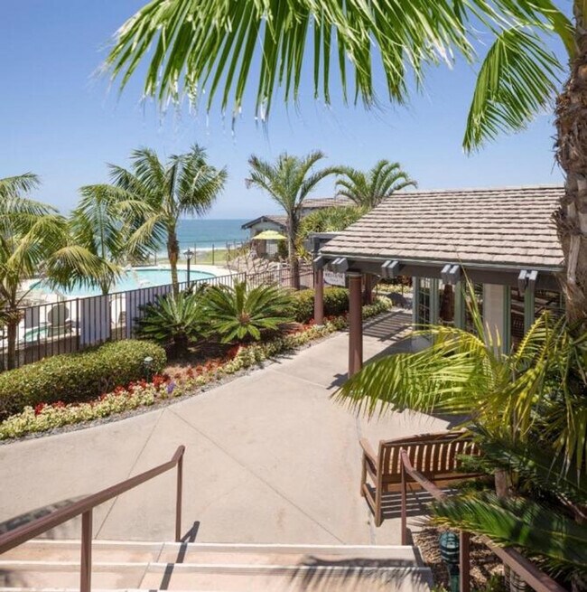 1400 Ocean Ave Del Mar, CA 92014 photo 3