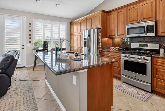1528 Knoll Park Glen Escondido, CA 92029 photo 5