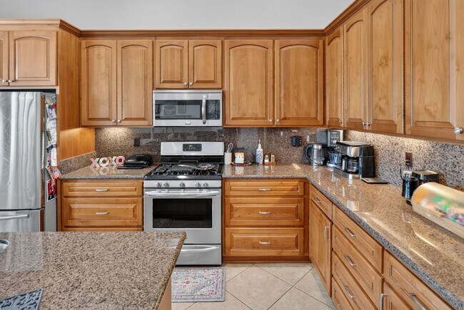 1528 Knoll Park Glen Escondido, CA 92029 photo 3