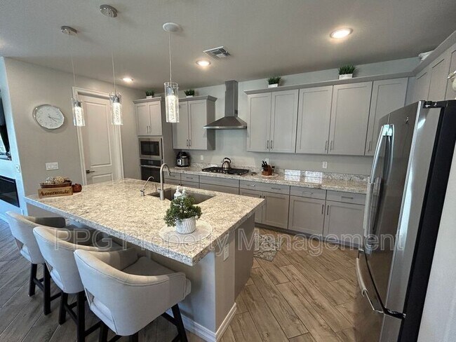 15265 W Moreland St Goodyear, AZ 85338 photo 3