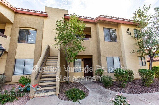 7008 E Gold Dust Ave Paradise Valley, AZ 85253 photo 2