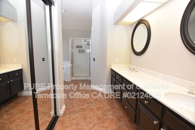 25211 Calle De Tres Amigos Murrieta, CA 92563 photo 5