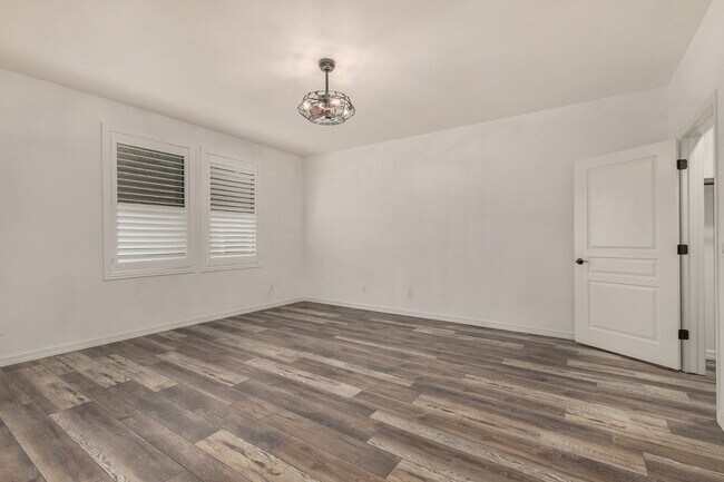 15221 N Clubgate Dr Scottsdale, AZ 85254 photo 5
