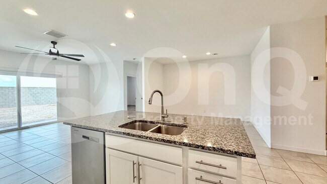 1741 N Wrigley Dr Florence, AZ 85132 photo 5