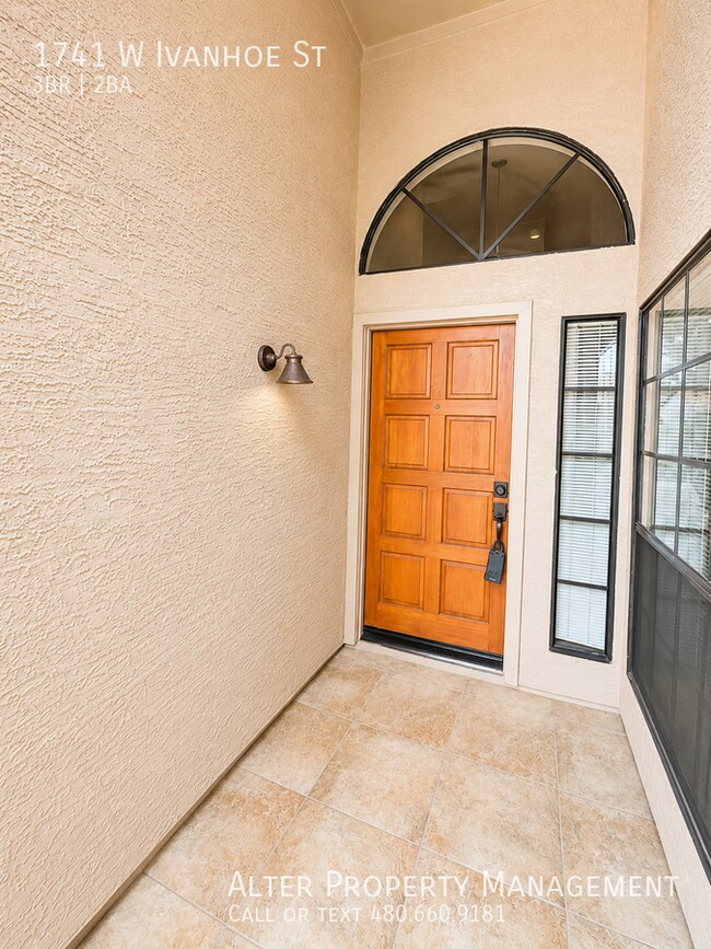 1741 W Ivanhoe St Chandler, AZ 85224 photo 3