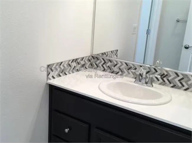 3831 Comstock Pl Tracy, CA 95377 photo 4