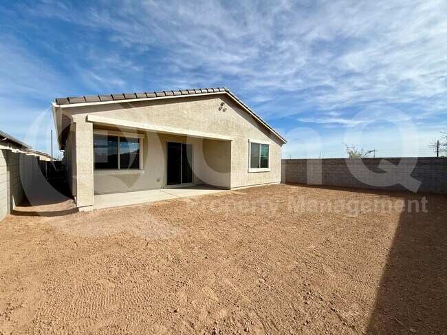 23081 E Diana Way Queen Creek, AZ 85142 photo 4