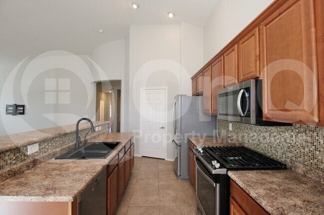 2251 E Aloe Pl Chandler, AZ 85286 photo 5