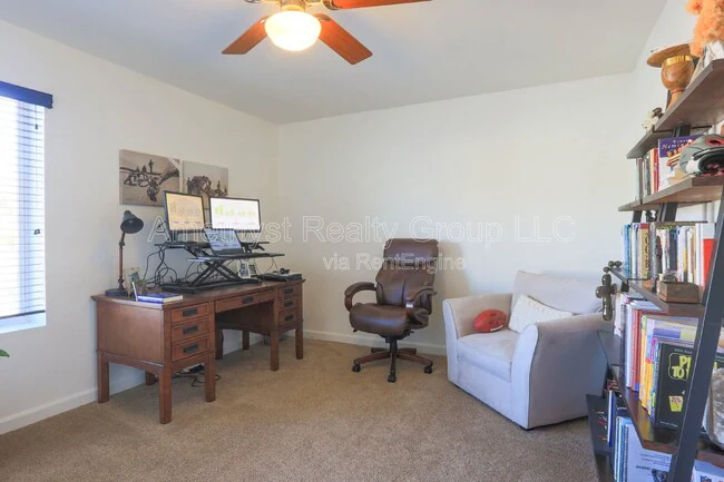 4239 E San Gabriel Ave Phoenix, AZ 85044 photo 5