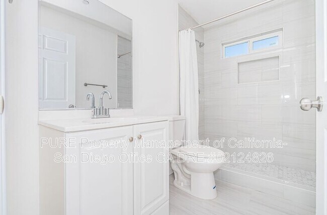 138 Demona Pl Spring Valley, CA 91977 photo 2