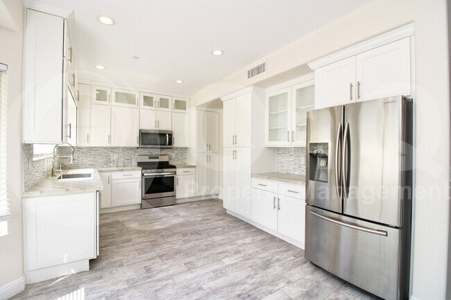 12048 N 111th Way Scottsdale, AZ 85259 photo 4
