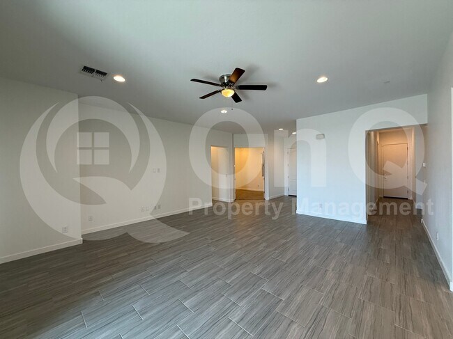 19693 W Monterey Wy Buckeye, AZ 85396 photo 3