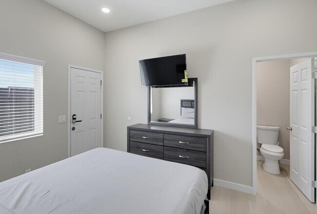 7997 Montara Ave San Diego, CA 92126 photo 5
