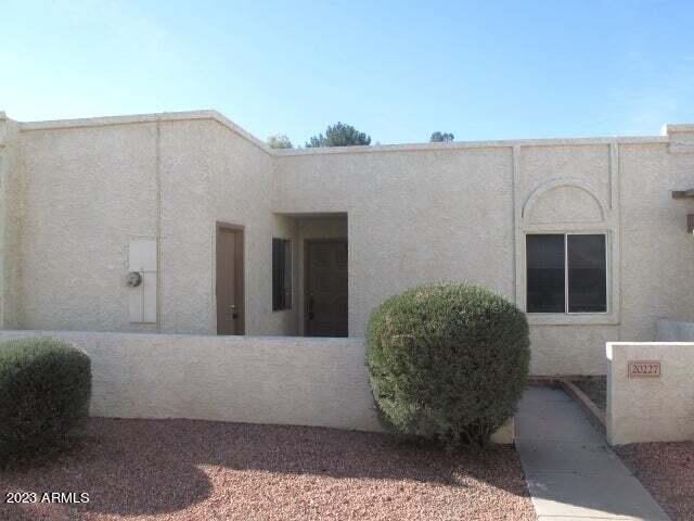 20227 N 21st Ln photo 2