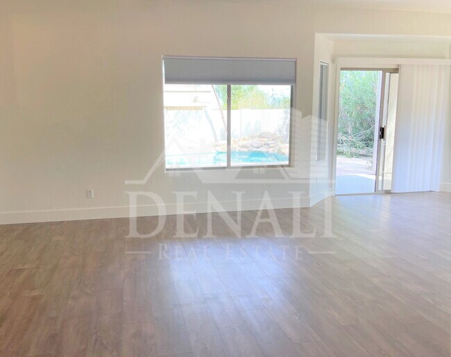 21192 E Saddle Way Queen Creek, AZ 85142 photo 5