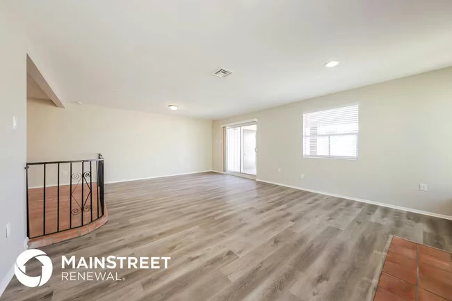4714 N 49th Dr Phoenix, AZ 85031 photo 3