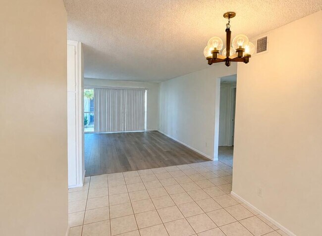 6019 Rancho Mission Rd San Diego, CA 92108 photo 3
