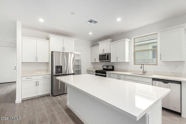 10773 W Baden St Avondale, AZ 85323 photo 3