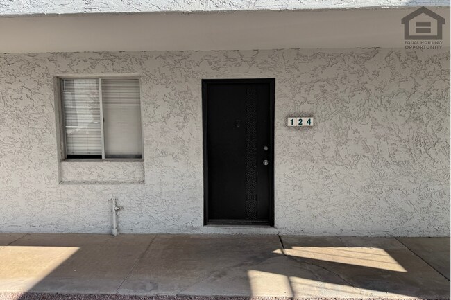 3313 N 68th St Scottsdale, AZ 85251 photo 5