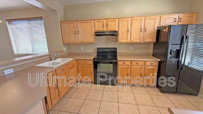 7324 W Globe Ave Phoenix, AZ 85043 photo 5