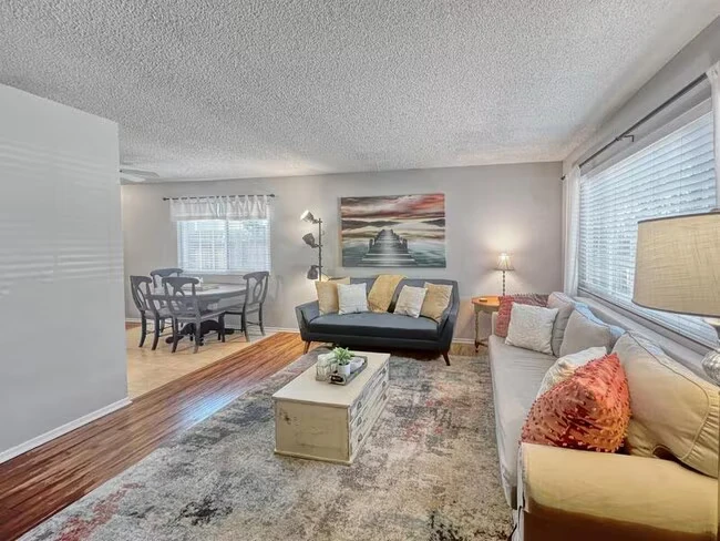5118 Savannah St San Diego, CA 92110 photo 5