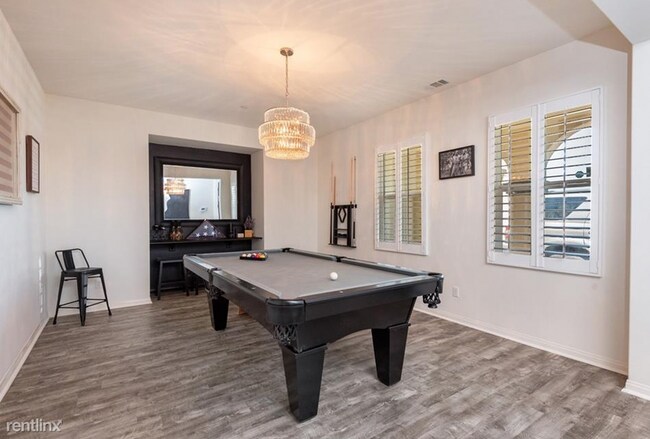 30451 Woodland Hills St Murrieta, CA 92563 photo 3