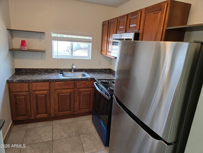 42 S Jefferson St Wickenburg, AZ 85390 photo 5