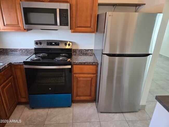 42 S Jefferson St Wickenburg, AZ 85390 photo 4