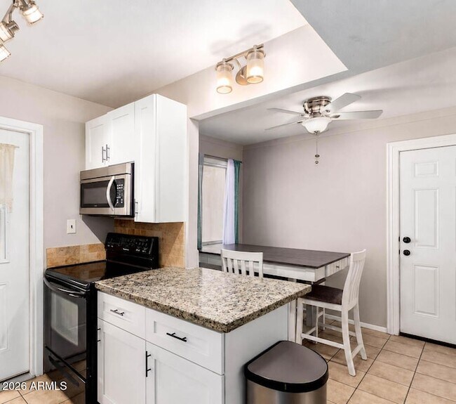 4212 W Vista Ave Phoenix, AZ 85051 photo 5